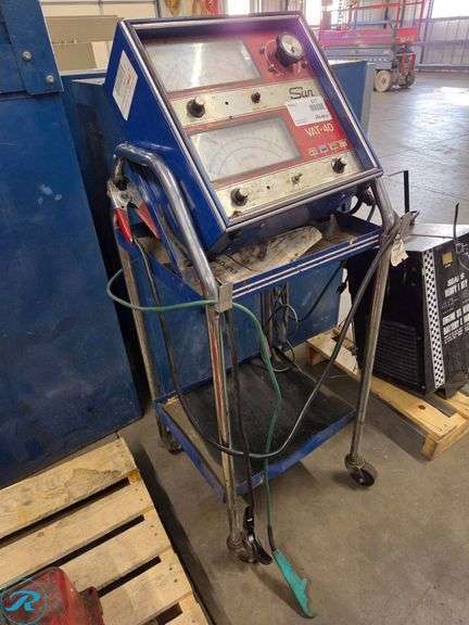 Sun Auto Analyzer Sun VAT-40 Automotive Analyzer on Rolling Stand - Roller Auctions
