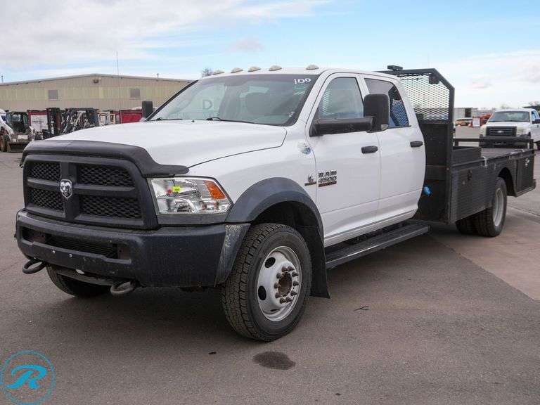 2014 Ram 4500 HD 4WD Crew Cab Flatbed Truck - Roller Auctions