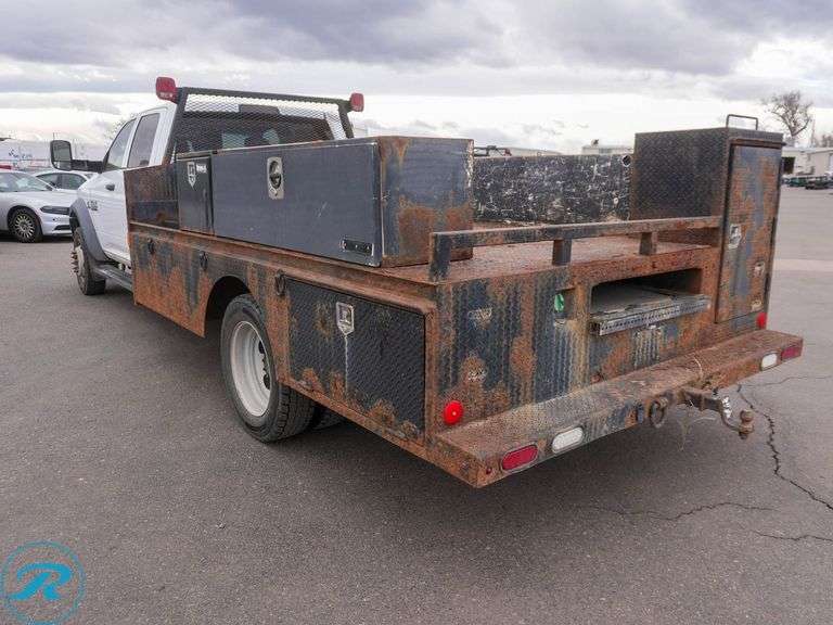 2016 Ram 5500 Crew Cab LWB 4WD Flatbed Truck - Roller Auctions