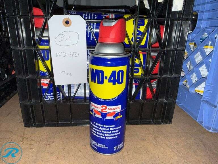 (32) WD-40 Multi-Use Products, 12 oz, Spray 2 Ways Feature