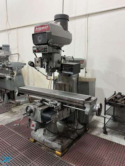Bridgeport Series II Vertical Milling Machine