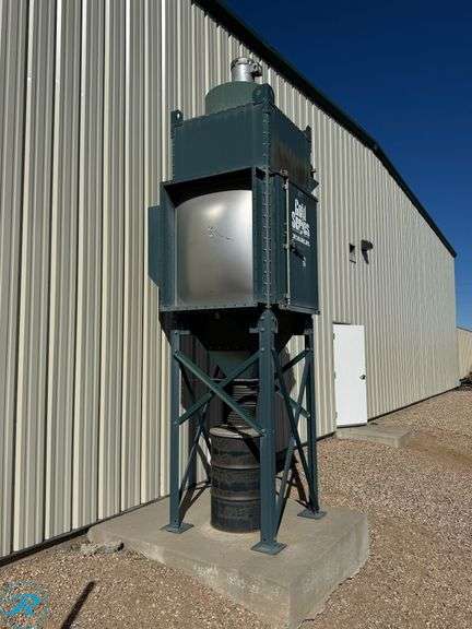 Camfil Farr GS-4 Gold Series Dust/Fume Collector, New Install Never Hooked Up
