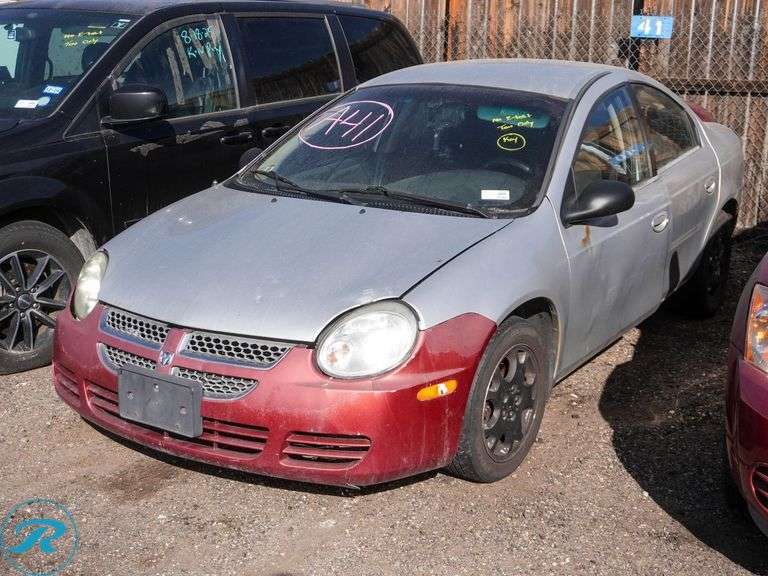 2004 Dodge Neon SE FWD