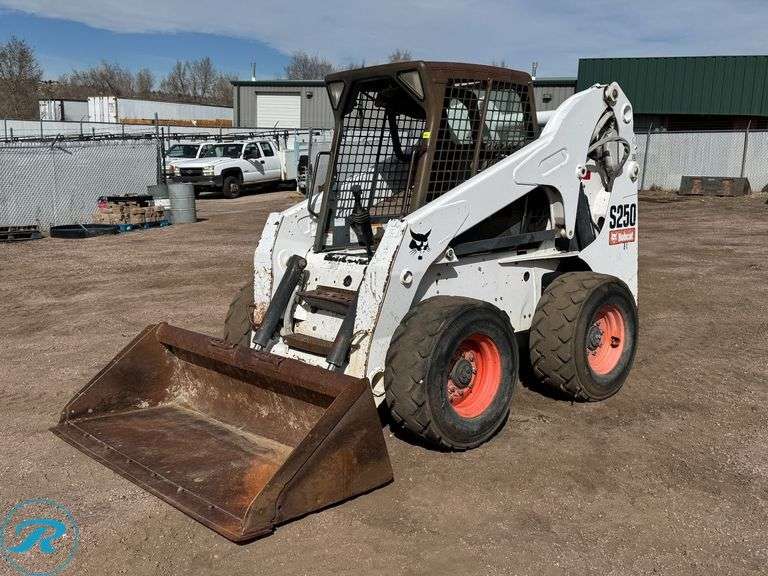 2006 Bobcat S250 Skid Steer Loader