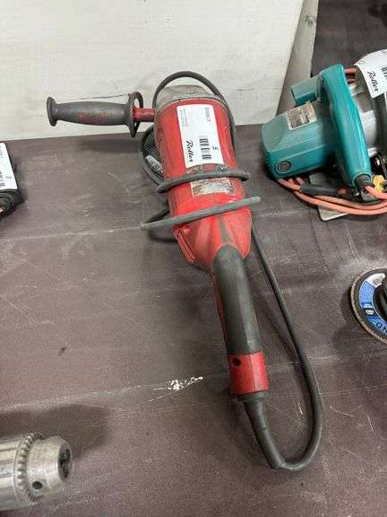 Milwaukee Heavy Duty Angle Grinder