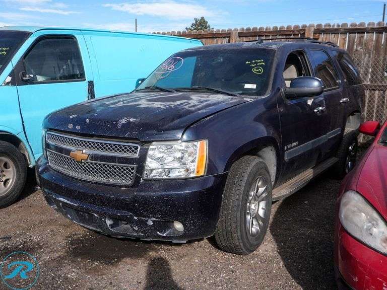 2007 Chevrolet Tahoe LS Four-Wheel Drive