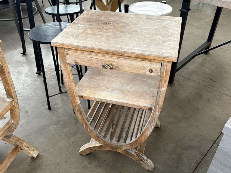 (2) Wood Side Tables - Roller Auctions