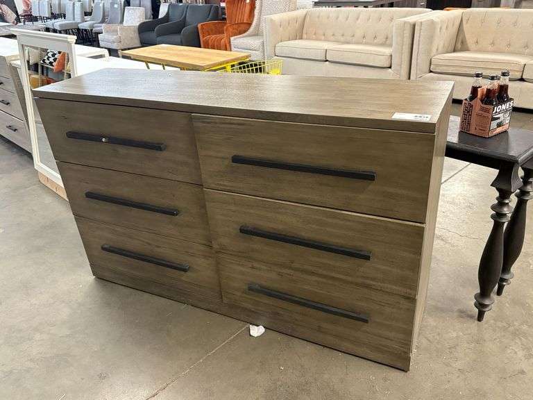 Hong Khai Wood Co. 6-Drawer Dresser