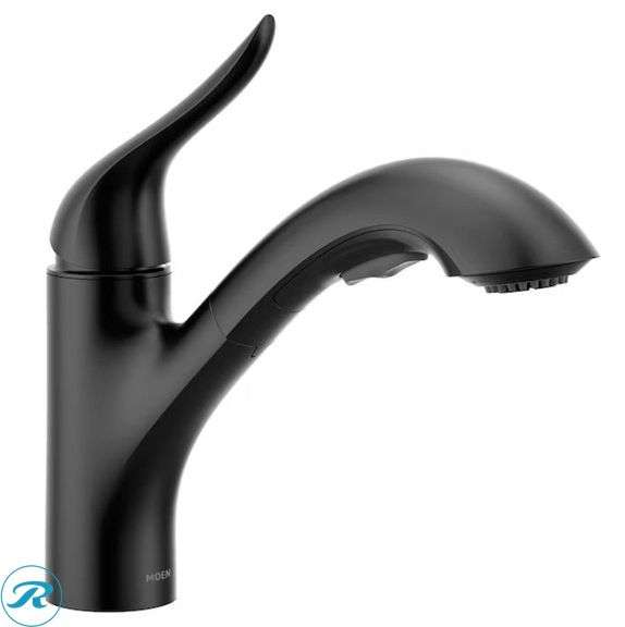 New- Moen Koa Matte Black Single Handle Deck-mount Pull-out Kitchen Faucet with Sprayer (Includes Deck Plate)