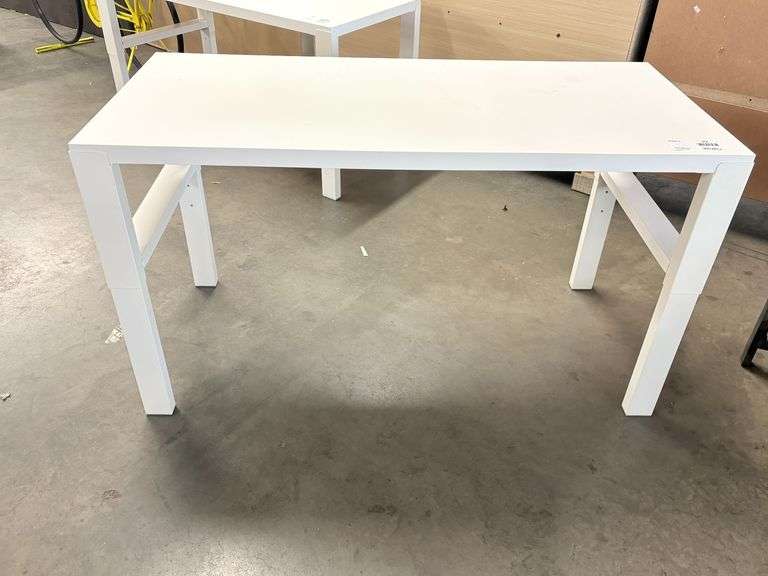 Table - Roller Auctions
