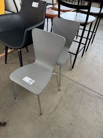 (2) Kids Stacking Side Chairs
