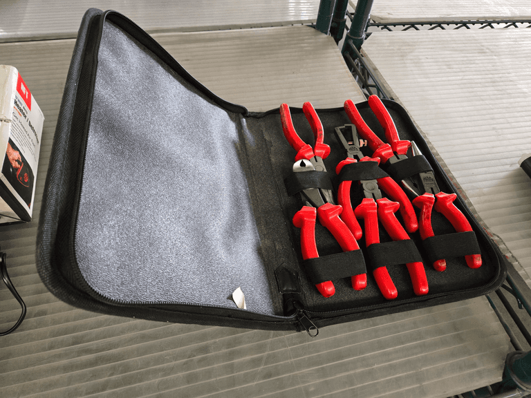 Mac Tools P301986, P301980Q Pliers Set with Red Handles in Zippered Case