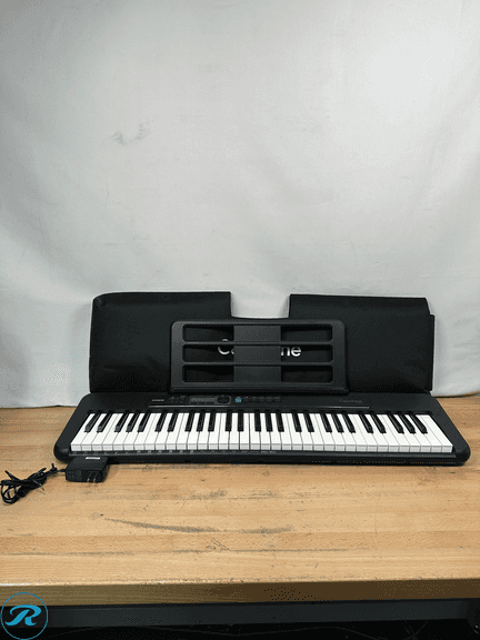 Casio CT-S190 61-key Portable Keyboard Bundle - Like New/No Box - Roller Auctions