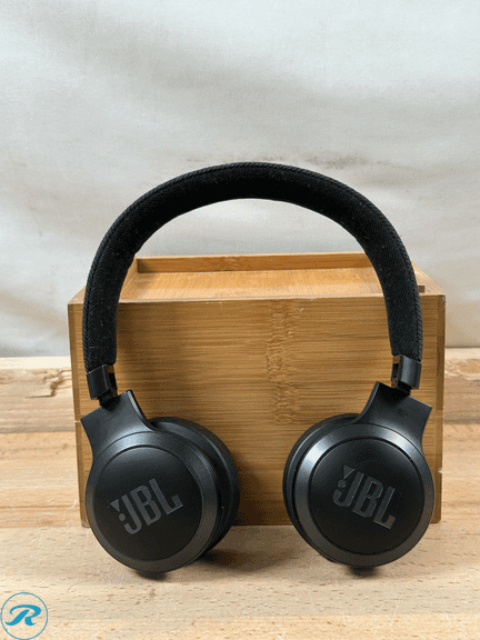 JBL Live 675NC Wireless True Adaptive Noise-cancelling On-Ear Headphones - Used - Roller Auctions