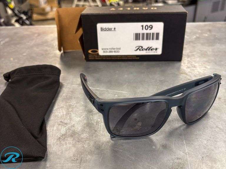 Oakley Holbrook Matte Crystal Black Sunglasses, Prizm Black Polar Lenses (New)