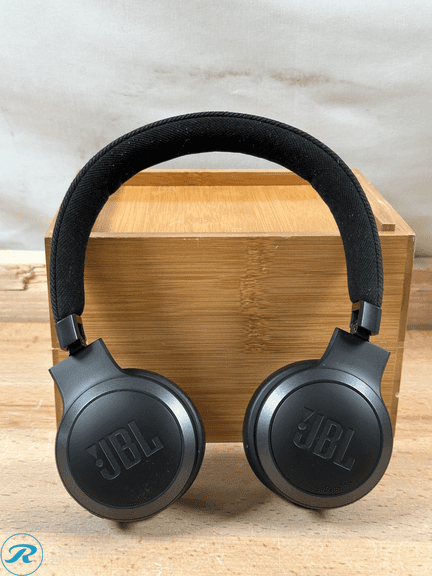 JBL Live 675NC Wireless True Adaptive Noise-cancelling On-Ear Headphones - Used