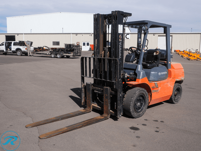Toyota 7FGU35 FWD Forklift