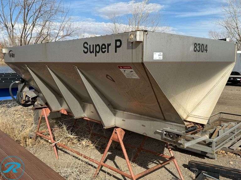 Hi-Way Super P-10 Slide-In Sander/Spreader, 10’ x 5’