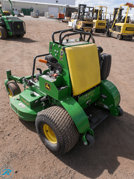 John Deere 648R Hydrostatic Ride On Mower - Roller Auctions