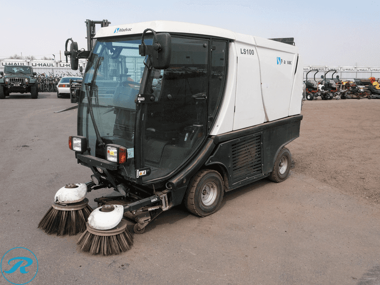 2015 Madvac LS100 Hydrostatic Sweeper