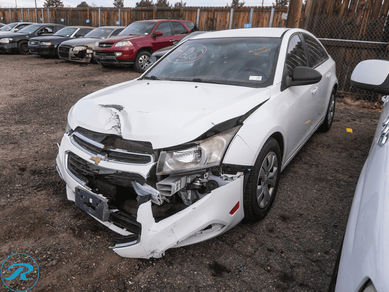 2015 Chevrolet Cruze LS FWD