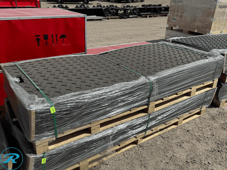 G Ranch Mat (15) New I-Ranch IRGPM Ground Protection Mats, 4' x 8' x 0.5