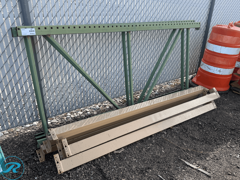 Pallet Racking: (2) Uprights 91" x 42" and (6) 7' Crossmembers