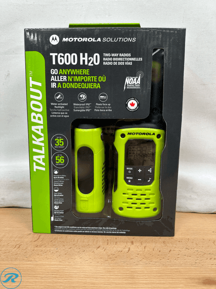 Motorola Solutions T600 35 Miles Waterproof Two-way Radio Green, 2 pack - New - Roller Auctions