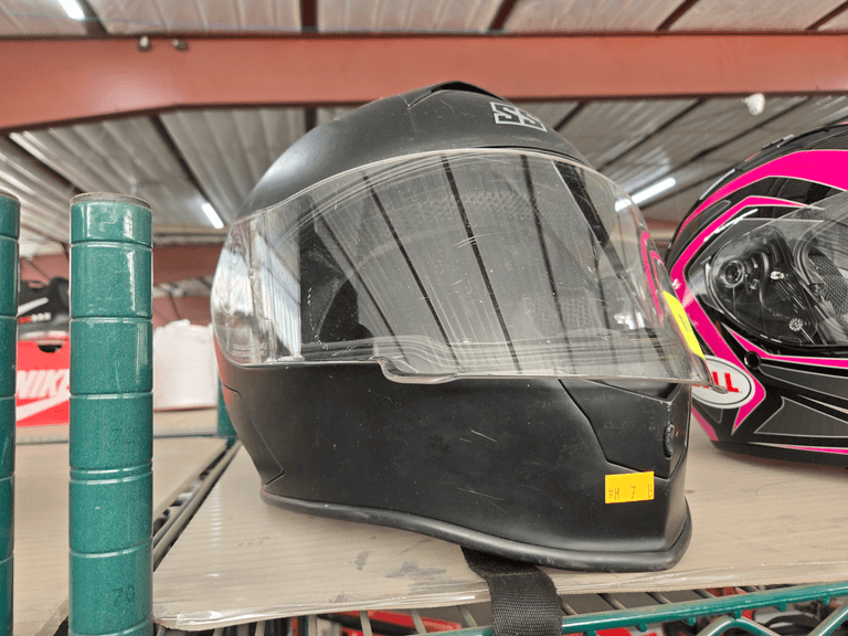 Speed And Strength SS900 Motorcycle Helmet, Medium, DOT Certified (Scratches and Damaged)