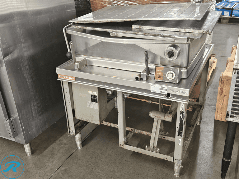 Market Forge 1600 Tilt Skillet, 208V, 3PH
