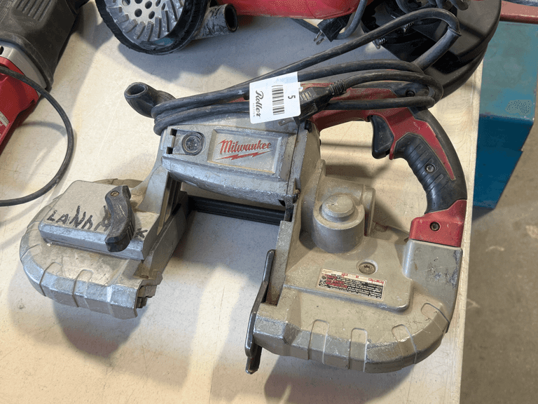 Milwaukee 6230N Portable Band Saw