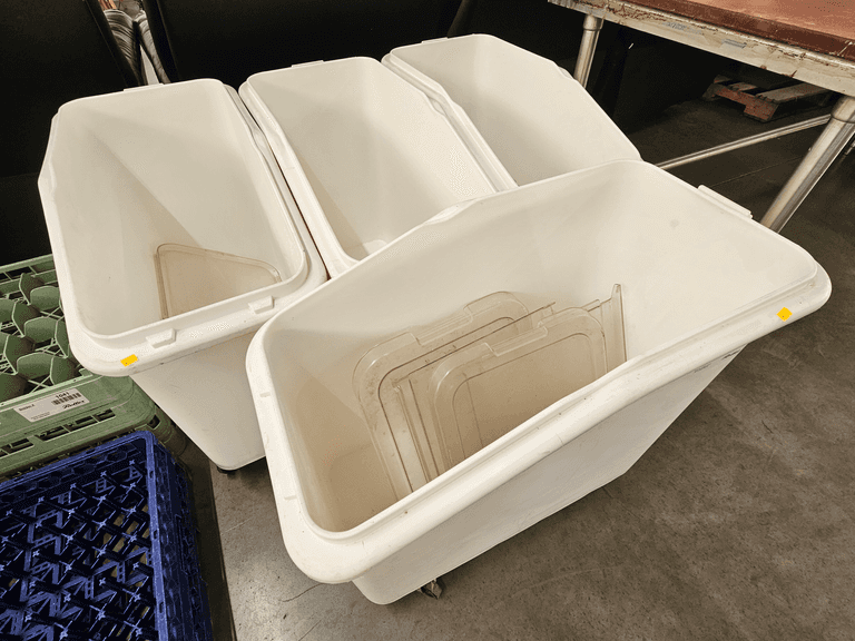(4) Rubbermaid Ingredient Bins