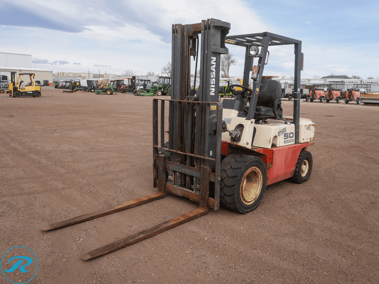 Nissan PJ02A25V Forklift