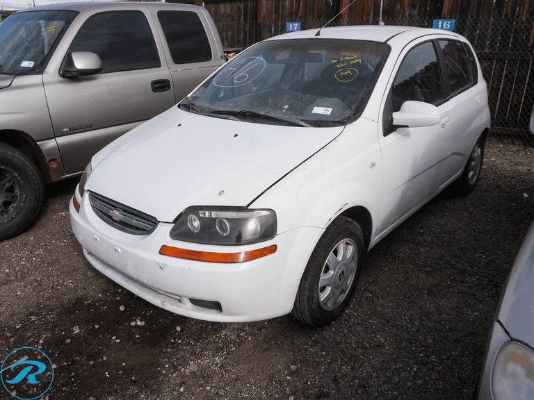 2005 Chevrolet Aveo LS FWD