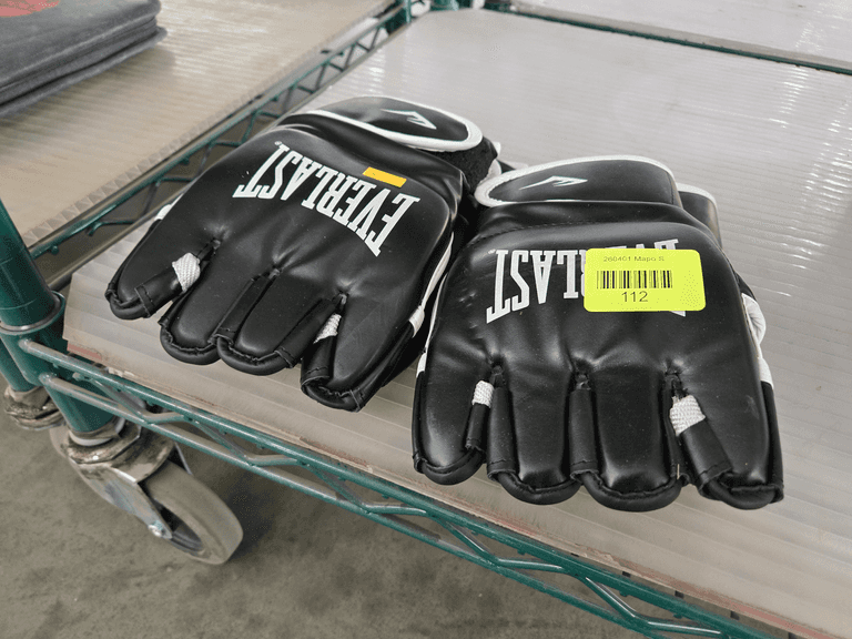 (2) Pairs of Everlast MMA Training Gloves Black Synthetic Leather