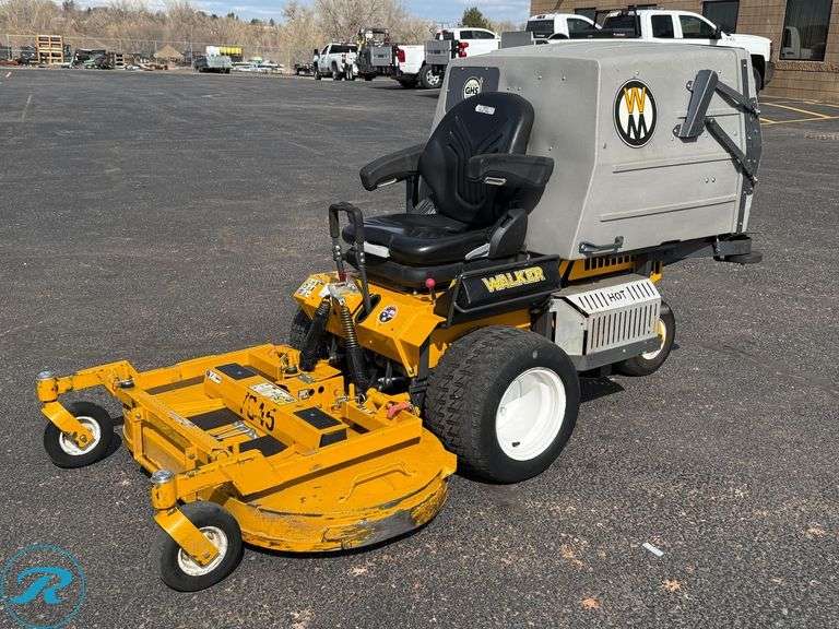 2021 Walker MT27I-12 Ride-On Mower