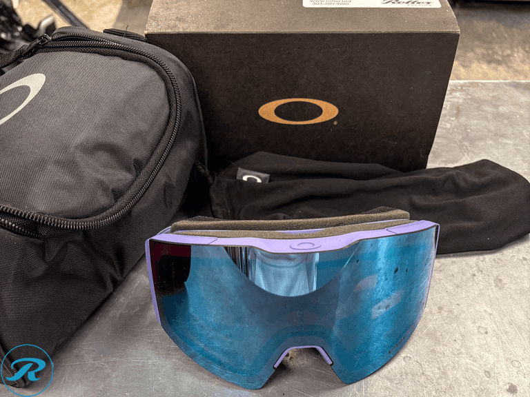 Oakley Fall Line Medium Lilac w/ Prizm Sapphire GBL (New)