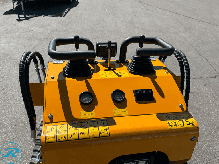 New 2026  SDLOOL  SL360T  Crawler Mini Skid Steer Loader - Roller Auctions