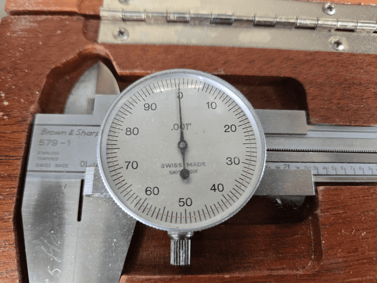 Brown & Sharpe 579-1 Stainless Steel Dial Caliper with Wooden Case ...