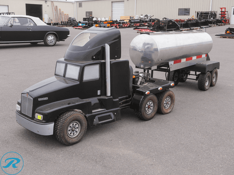 Kenworth  Go-Kart With Tanker Trailer