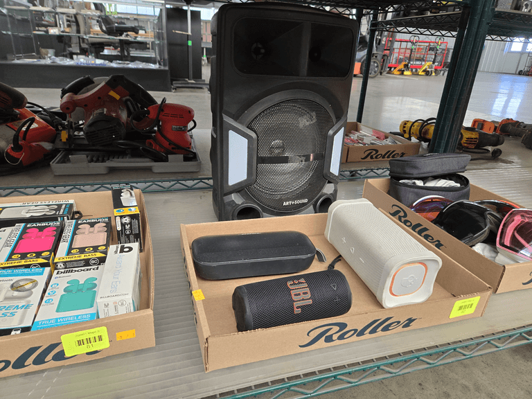 Art+Sound Speaker, Bose Speaker, JBL Speaker, White Bluetooth Speaker