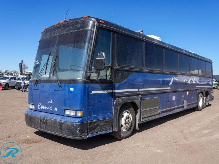 1988  MCI  102A3  Mobile Command Center