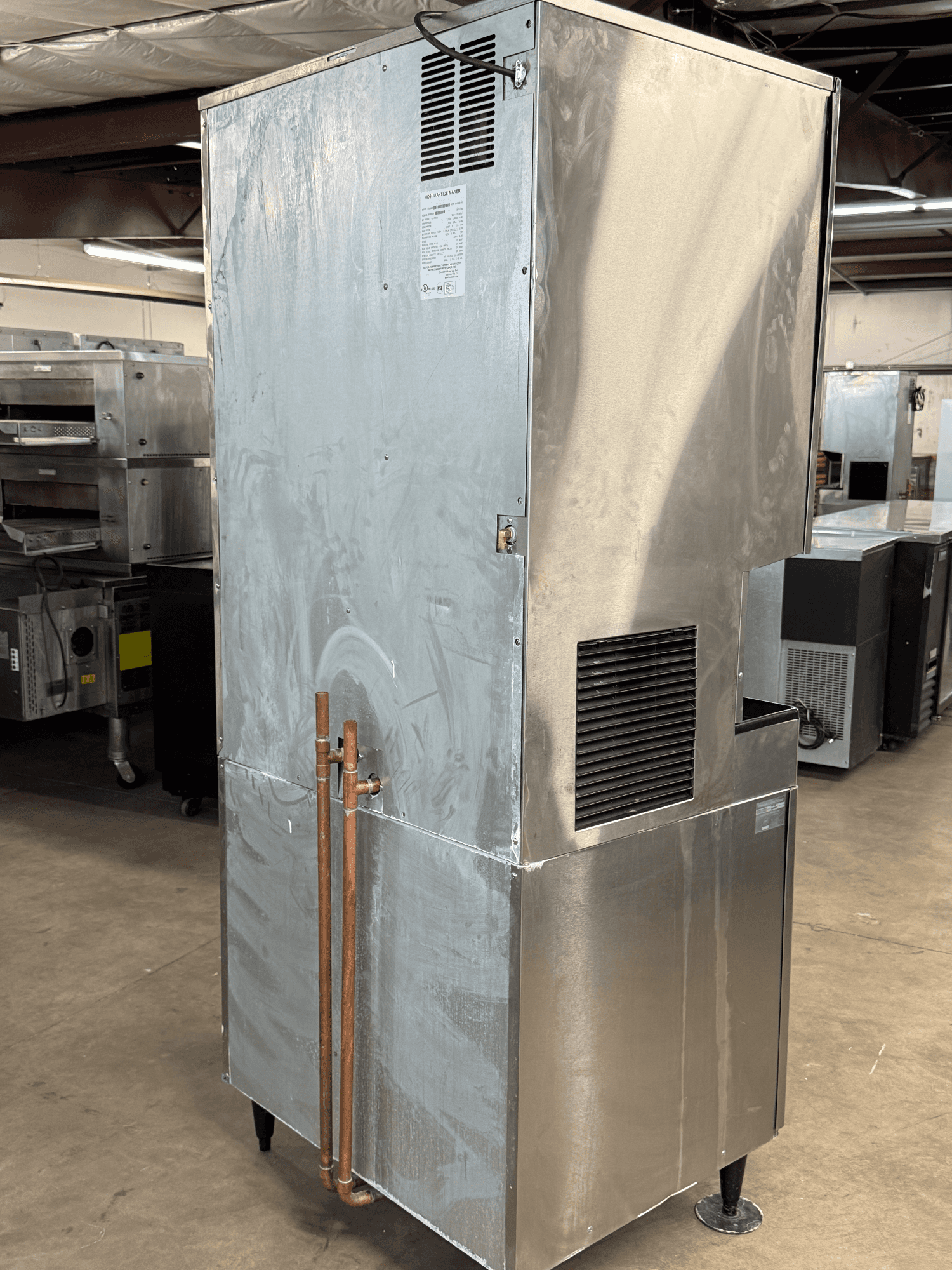 Hoshizaki DCM-750BAH-OS Ice Machine and Water Dispenser - Roller
