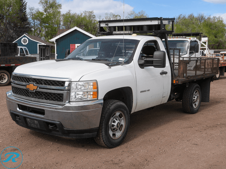 2012  Chevrolet  2500 HD  RWD  Flatbed Truck