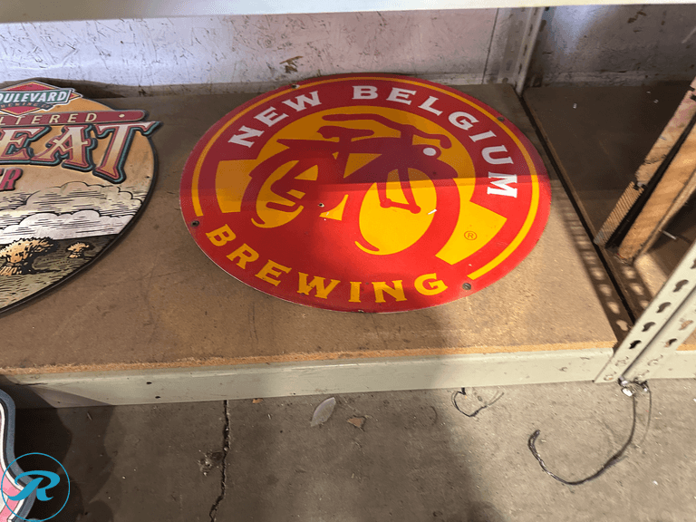 Shelf of Beer Signs - Roller Auctions