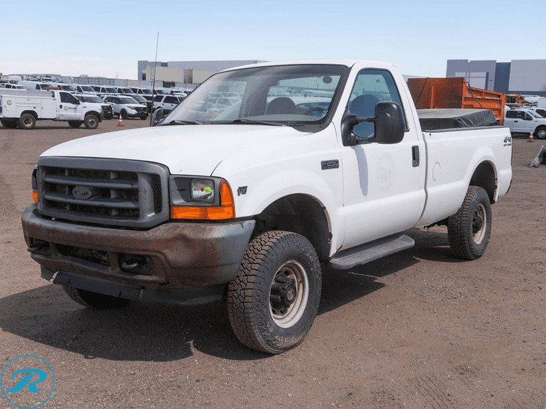 2001  Ford  F250   Super Duty XL  4WD  Pickup