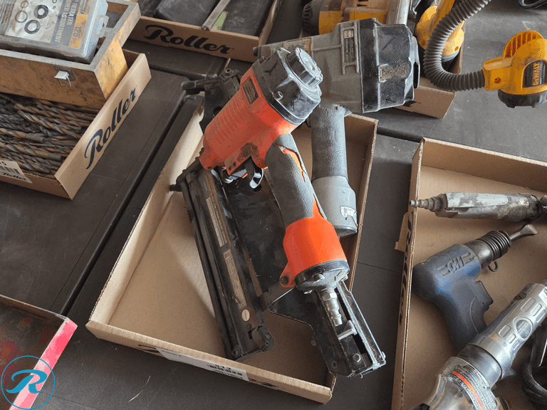 Central Pneumatic Finish Nailer/Stapler and Framing Nailer