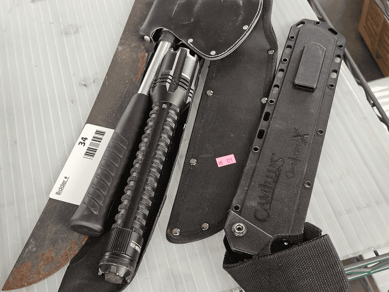 Machetes, Hatchet and Flash Light - Roller Auctions