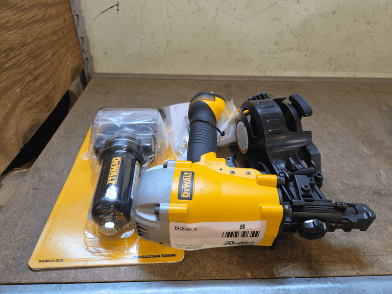 Dewalt DW46RN Coil Roofing Nailer With Air Desiccant Dryer