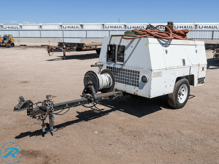 2000  Sullivan  D185Q  Towable Air Compressor